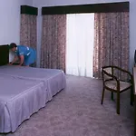 Cristal Marinha 3* 마리나그란드