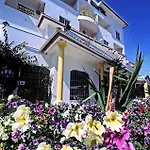 Cristal Marinha Szálloda 3*