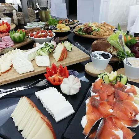 Cristal Marinha ホテル 3*