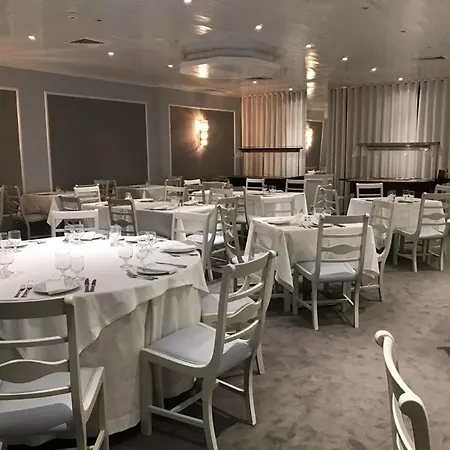 ホテル Cristal Marinha 3*