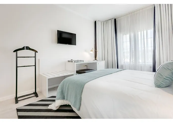 Cristal Marinha Hotel