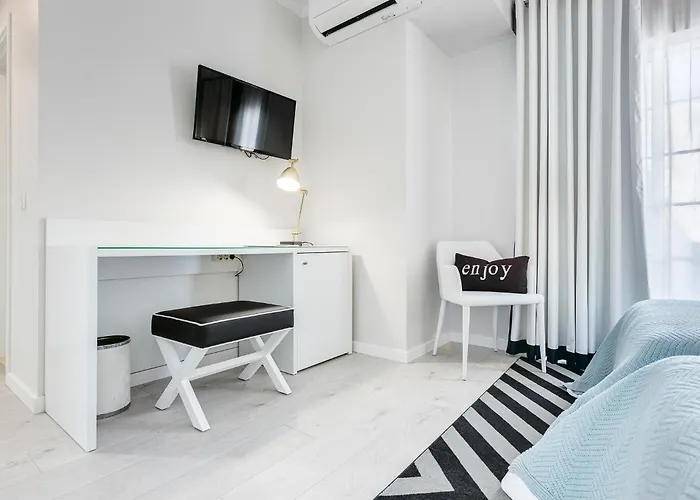 Hotel Cristal Marinha 3*