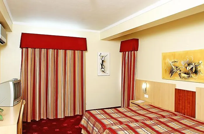 Отель Cristal Marinha 3*